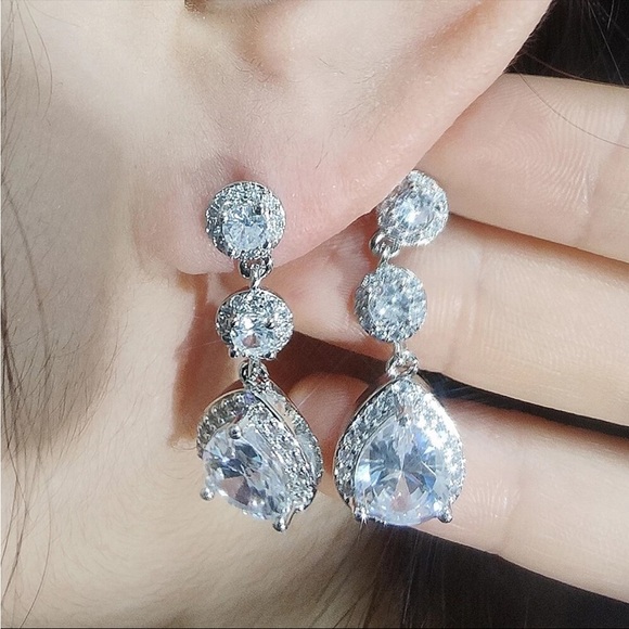 NEW 925 STERLING SILVER DIAMOND DROP EARRINGS, WONDERFUL EARRINGS, WOW EARRINGS - Picture 4 of 4